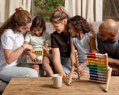 מסלול משפחות בצמיחה -אורנית שדה ייעוץ כלכלי